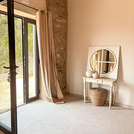 Mimosa Oda ve Kahvaltı Girona